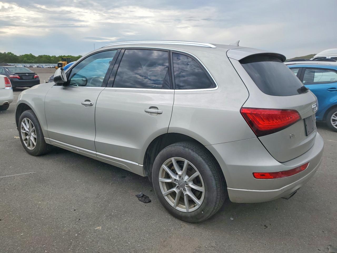 2014 Audi Sq5 Premium Plus Beige vin: WA1CGCFP2EA025962
