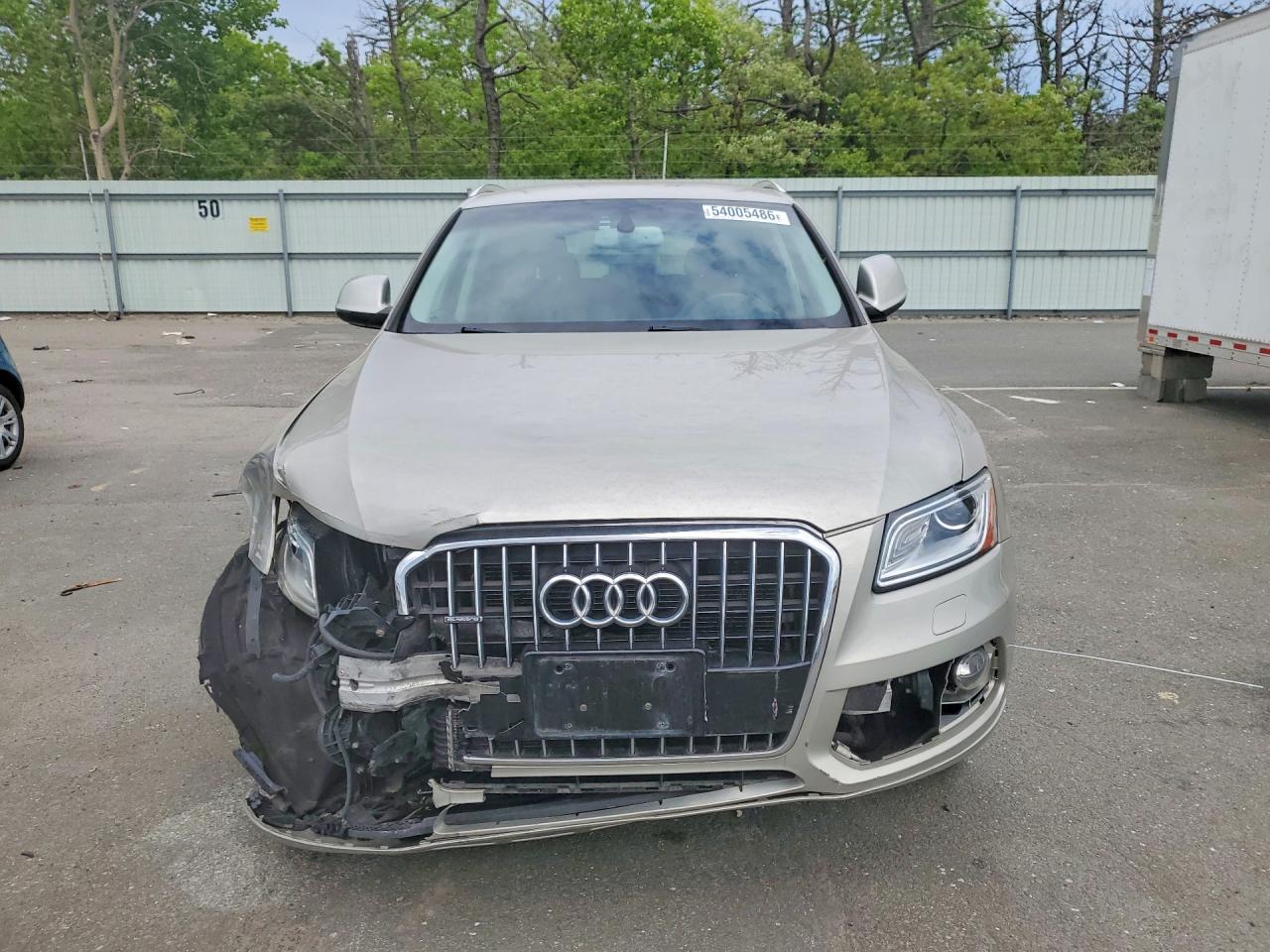 2014 Audi Sq5 Premium Plus Beige vin: WA1CGCFP2EA025962
