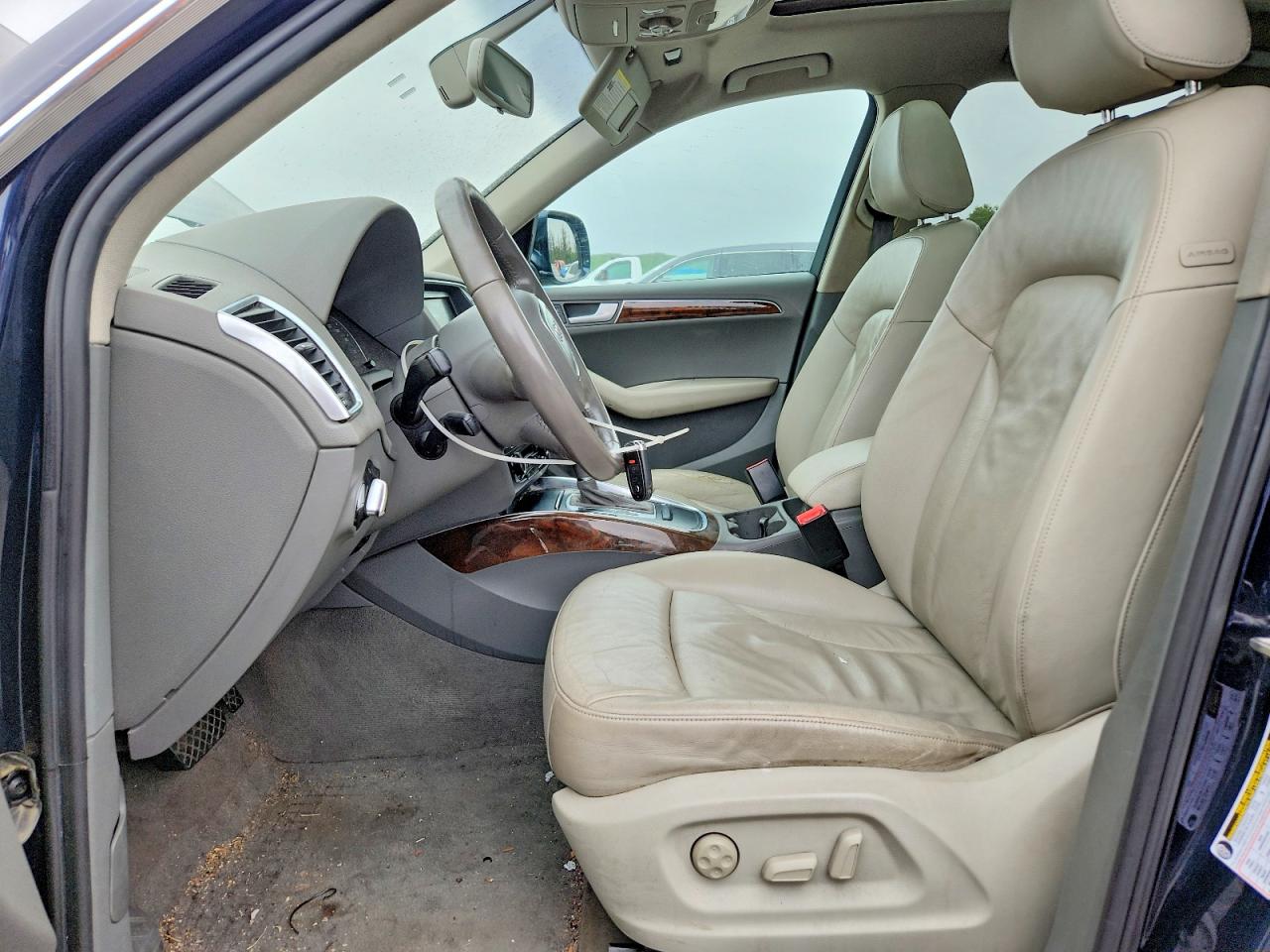 2010 Audi Q5 Premium Синий vin: WA1CKAFP0AA103345