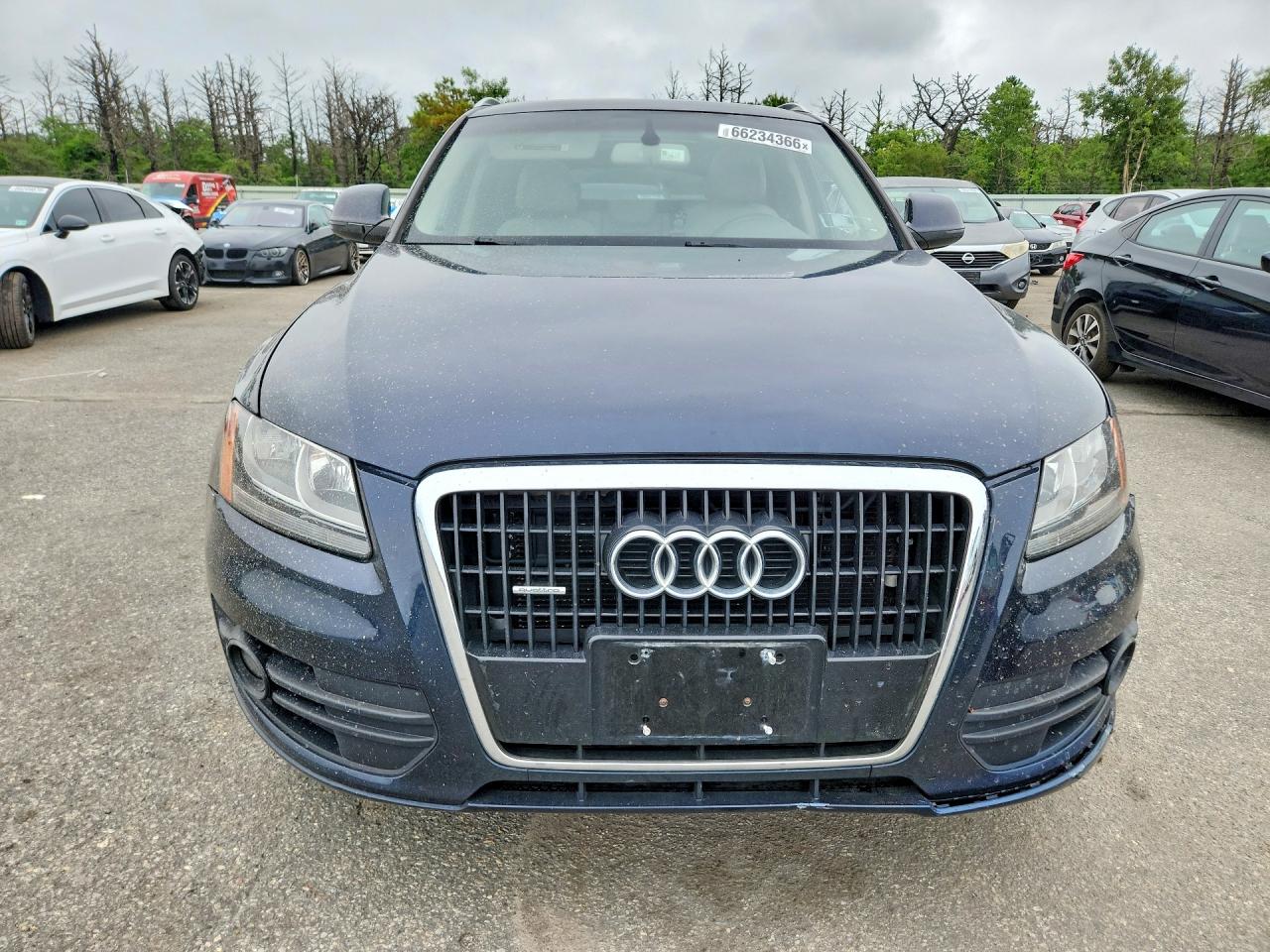2010 Audi Q5 Premium Синий vin: WA1CKAFP0AA103345