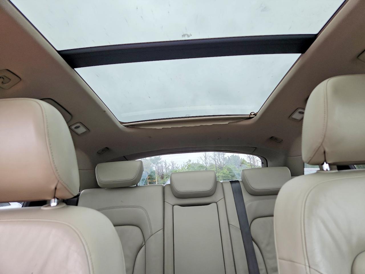 2010 Audi Q5 Premium Синий vin: WA1CKAFP0AA103345