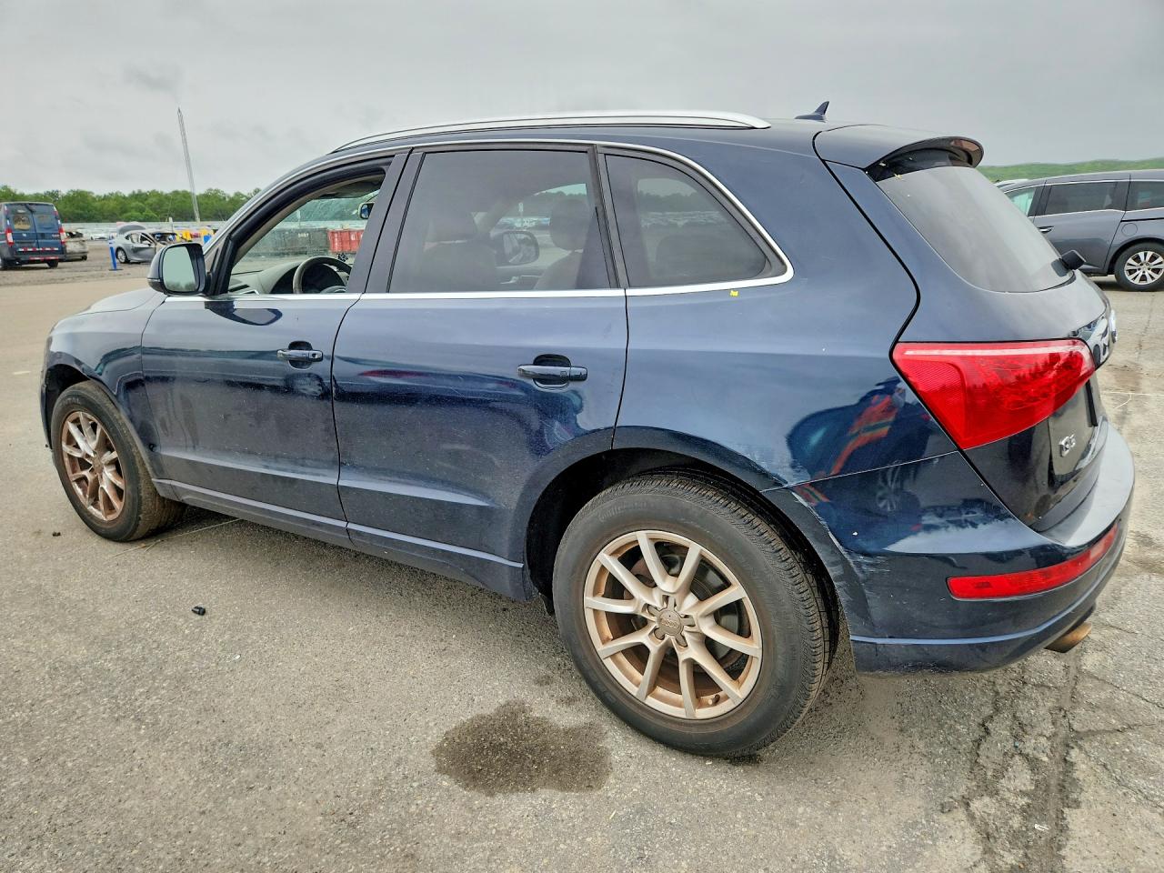 2010 Audi Q5 Premium Синий vin: WA1CKAFP0AA103345