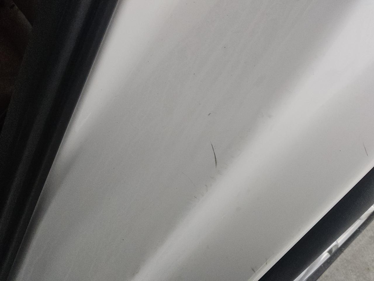 2010 Audi Q5 Premium White vin: WA1CKAFP2AA087536 Damage: Left Rocker Panel, Heavy Scratch, 1 To 2 Inches