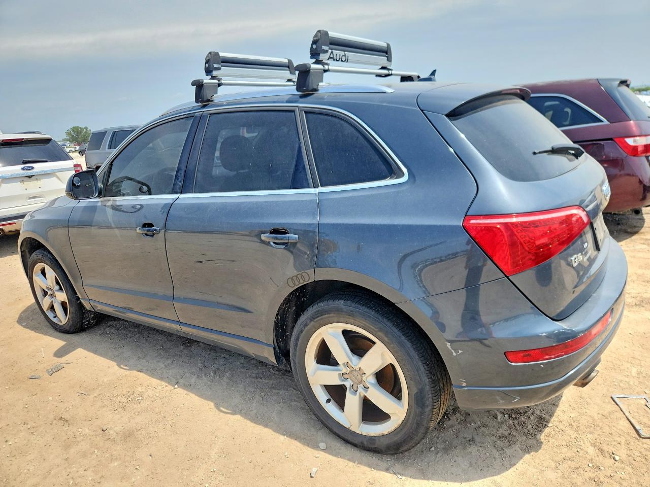 2010 Audi Q5 Premium Gray vin: WA1CKAFP2AA098603