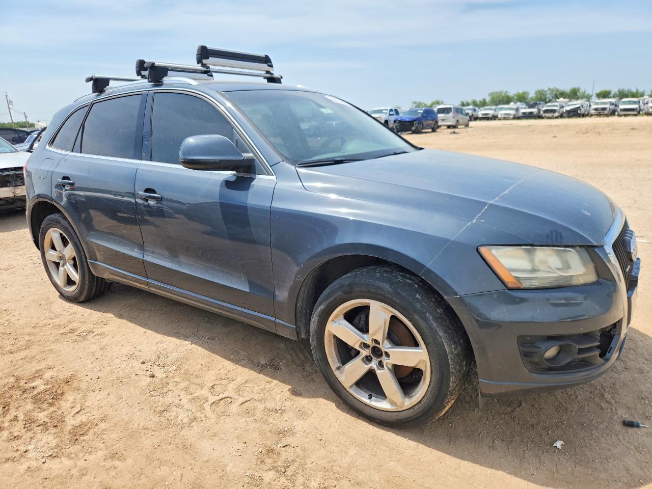 2010 Audi Q5 Premium Gray vin: WA1CKAFP2AA098603