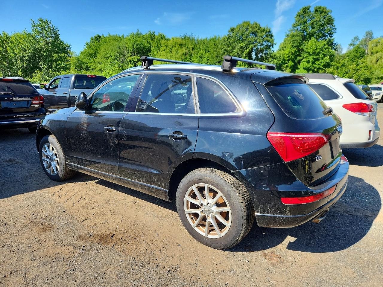 2010 Audi Q5 Premium Black vin: WA1CKAFP3AA077792