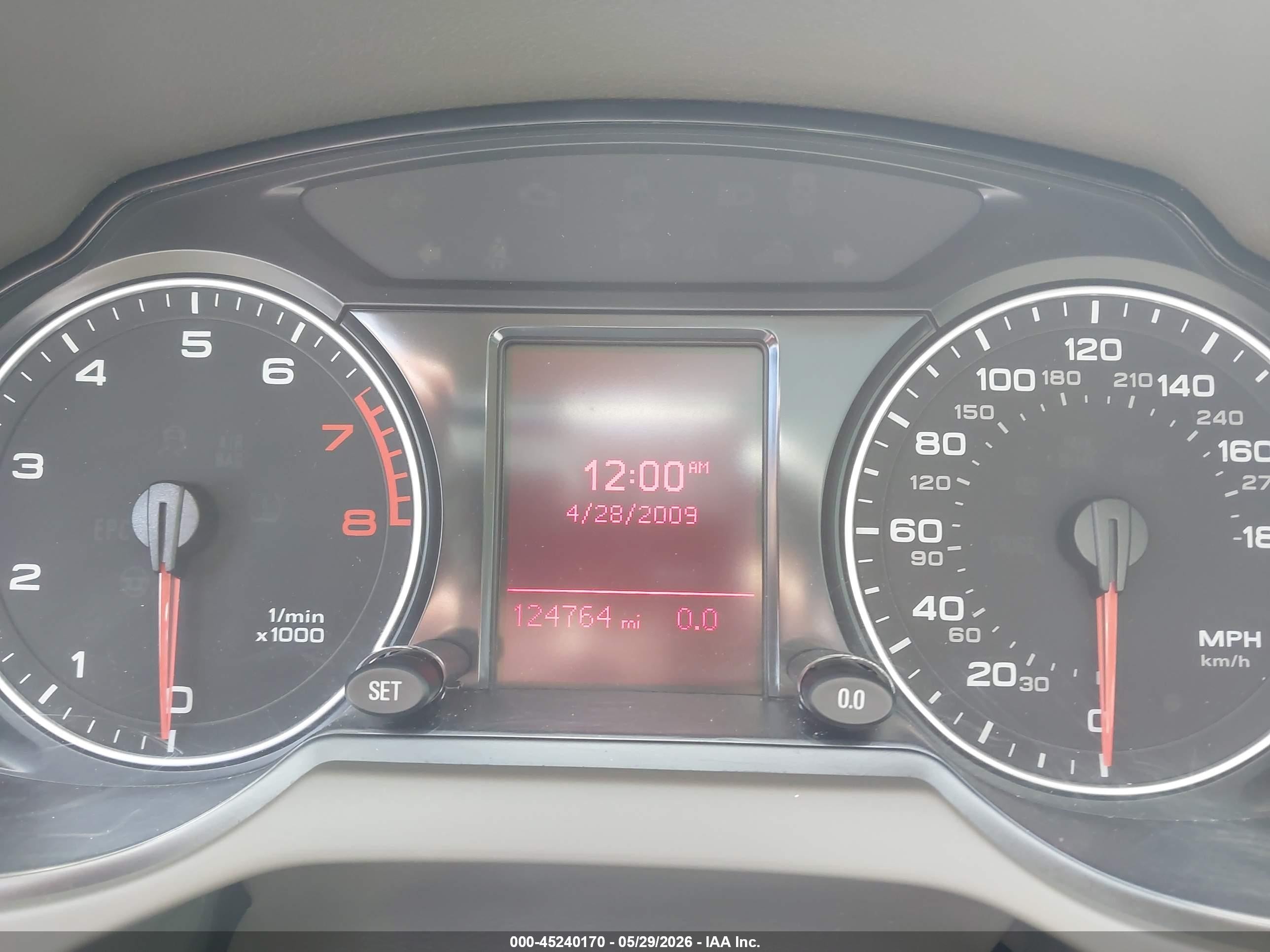 2010 Audi Q5 3.2 Premium Black vin: WA1CKAFP4AA030965