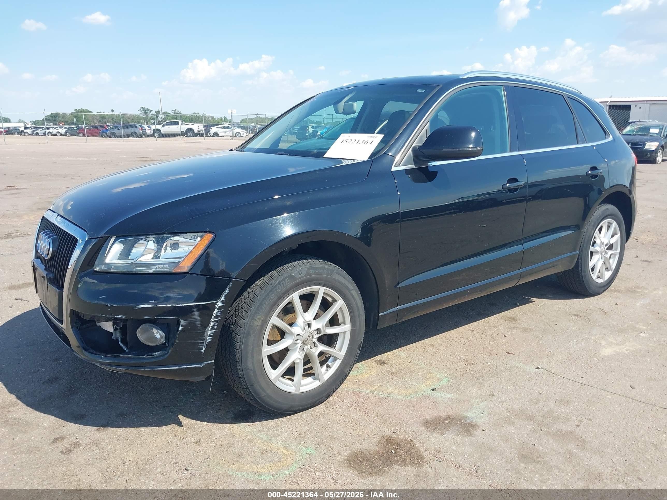 2010 Audi Q5 3.2 Premium Black vin: WA1CKAFP4AA079051