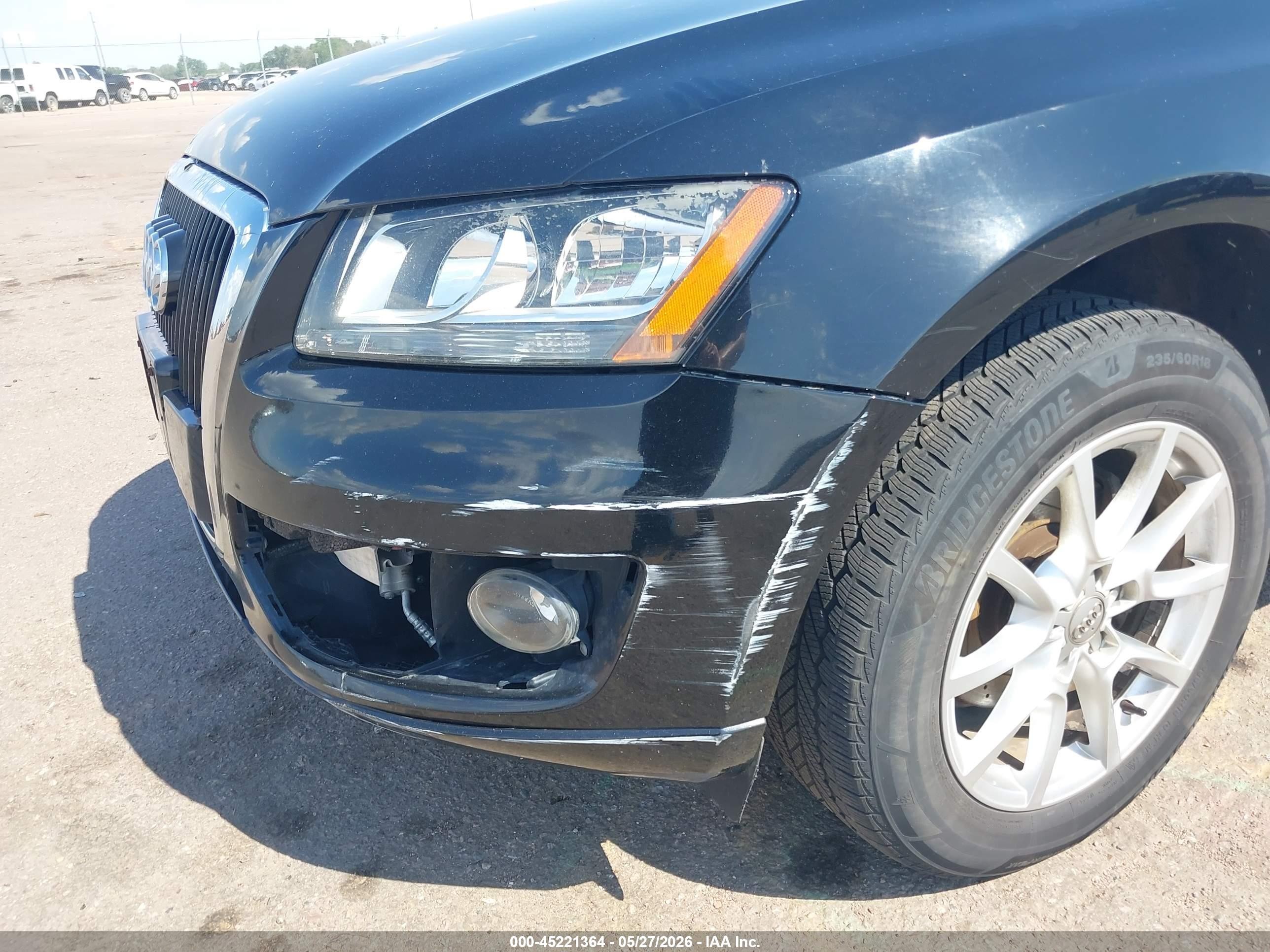 2010 Audi Q5 3.2 Premium Black vin: WA1CKAFP4AA079051