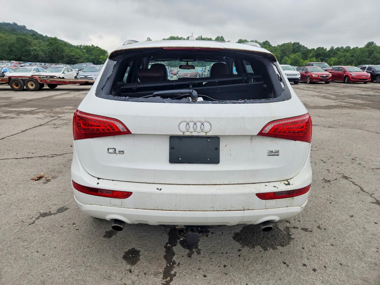 2010 Audi Q5 Premium Белый vin: WA1CKAFP5AA077289