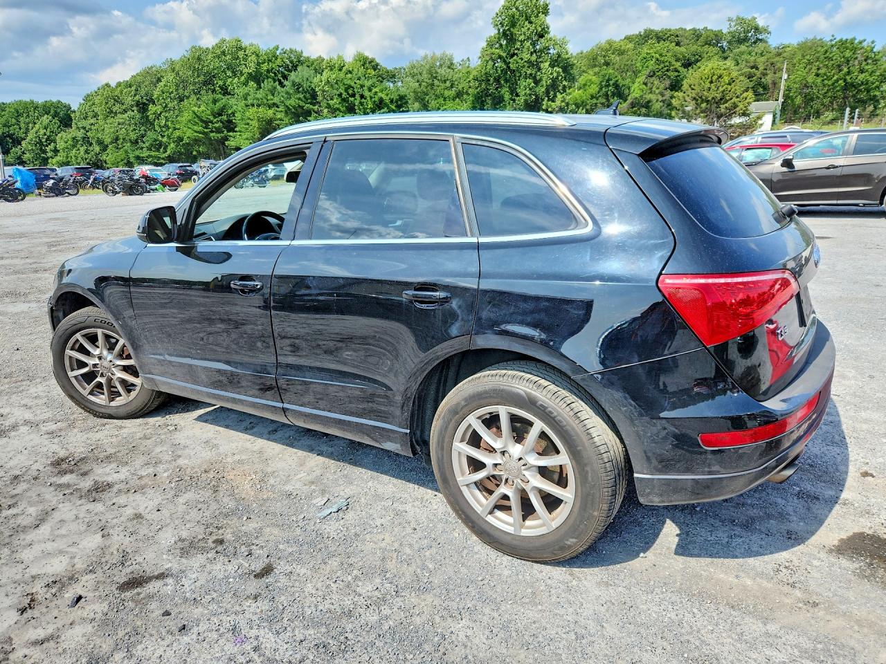 2010 Audi Q5 Premium Black vin: WA1CKAFP5AA079172