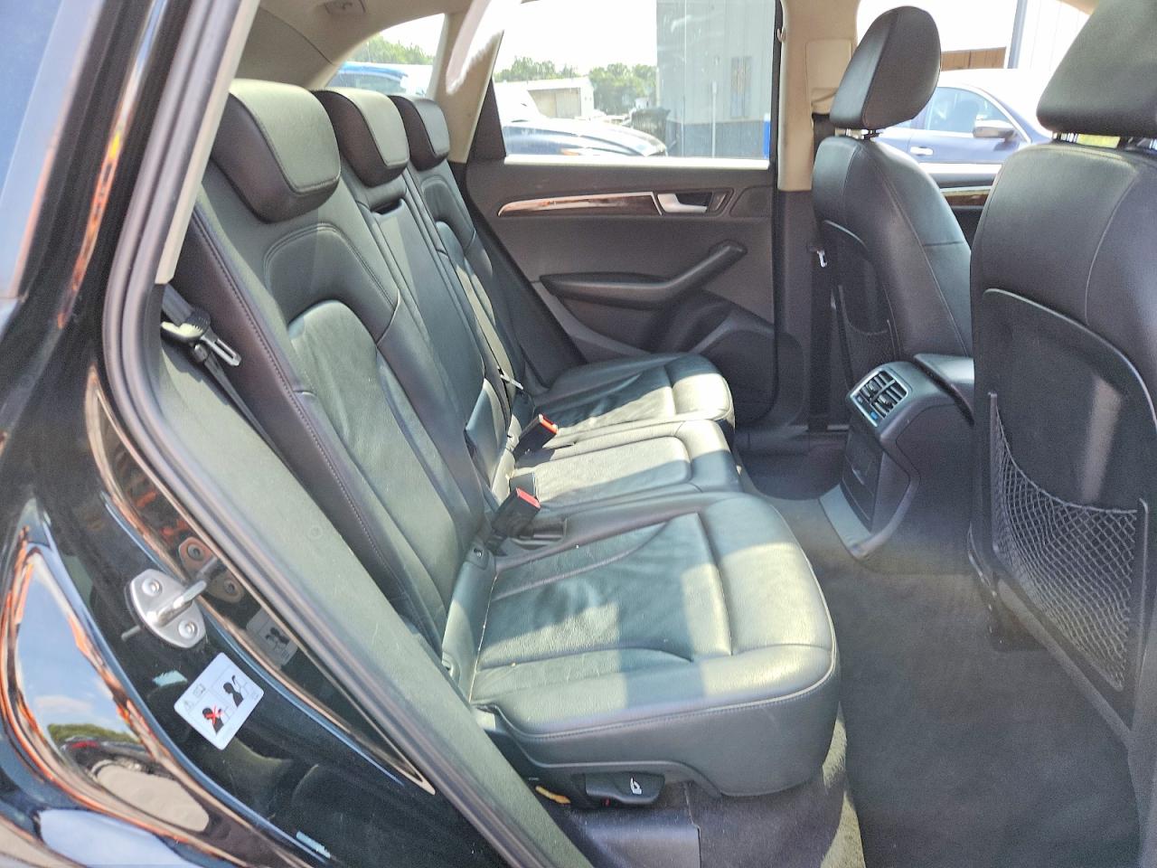 2010 Audi Q5 Premium Black vin: WA1CKAFP5AA079172