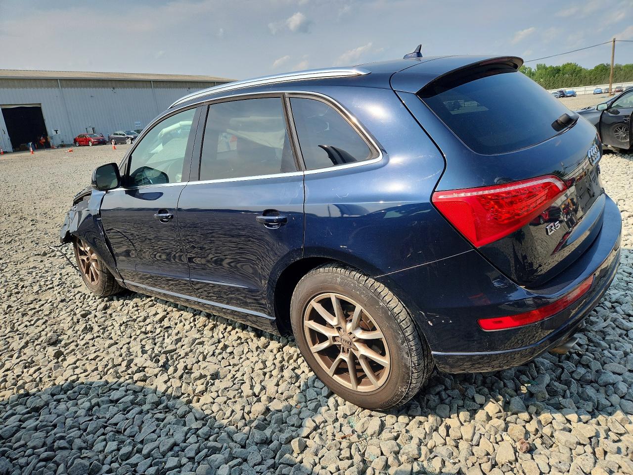 2010 Audi Q5 Premium Синий vin: WA1CKAFP6AA048450