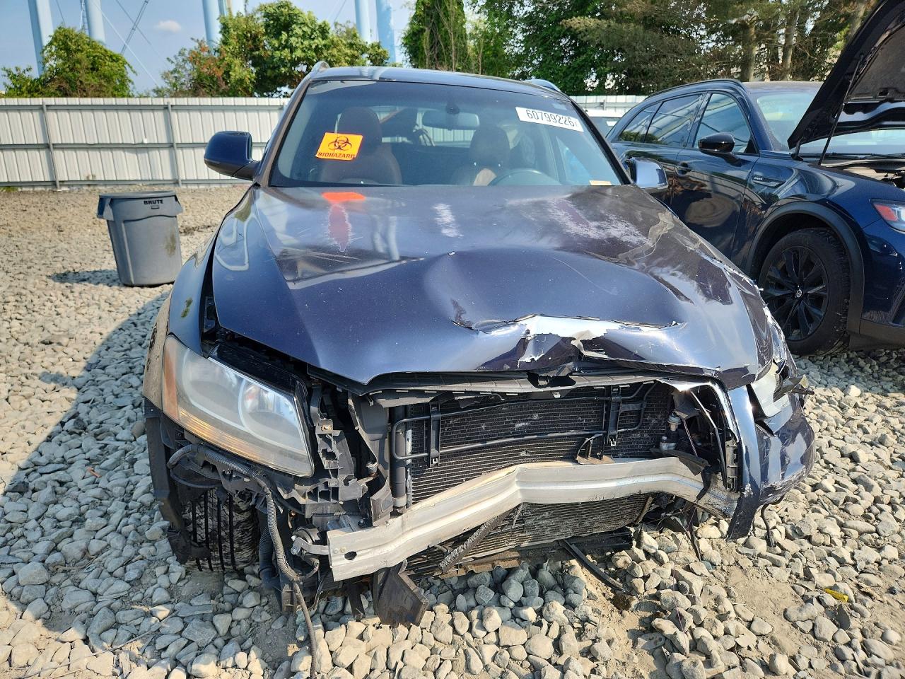2010 Audi Q5 Premium Синий vin: WA1CKAFP6AA048450