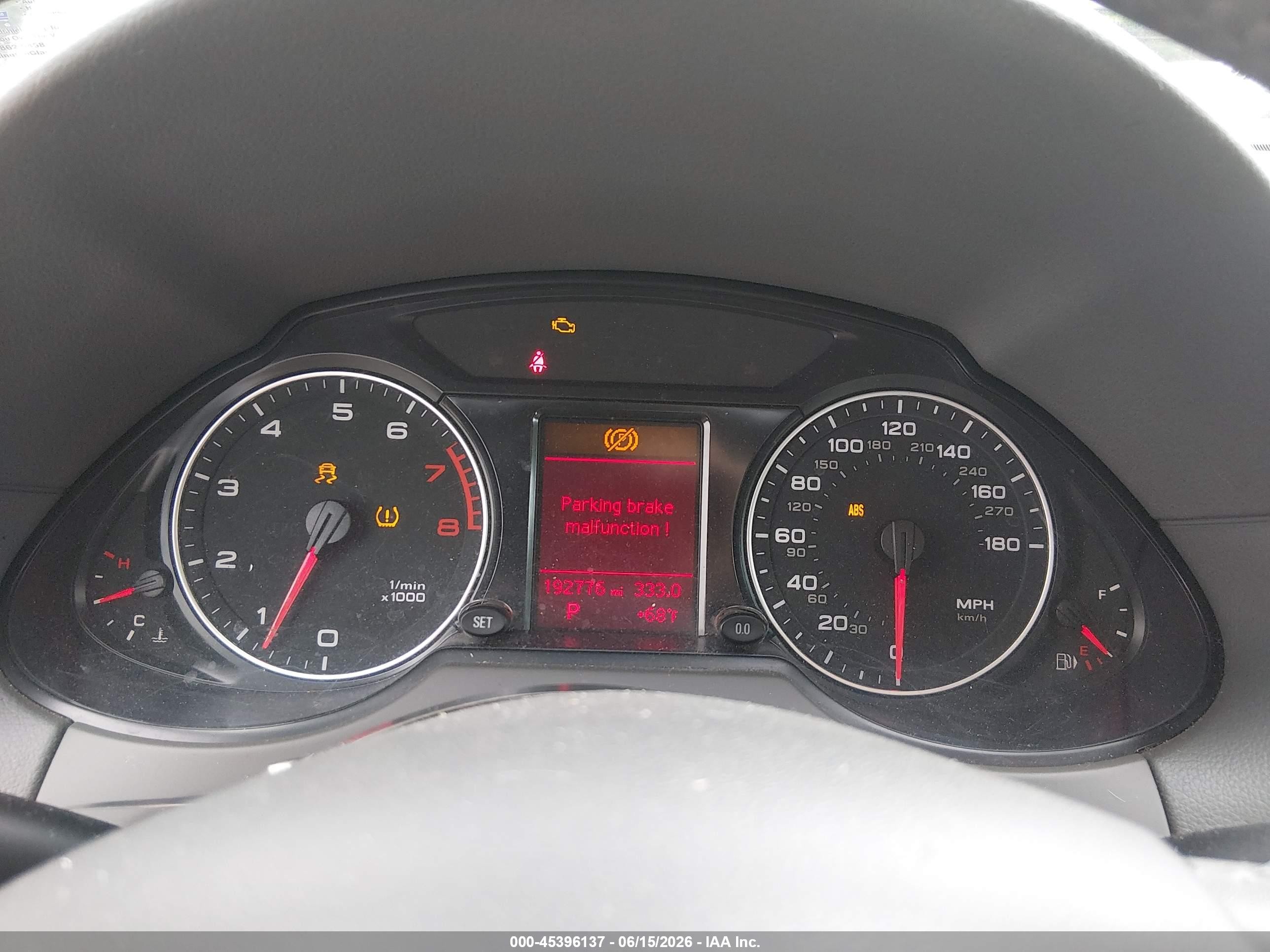 2010 Audi Q5 3.2 Premium Silver vin: WA1CKAFP7AA044536