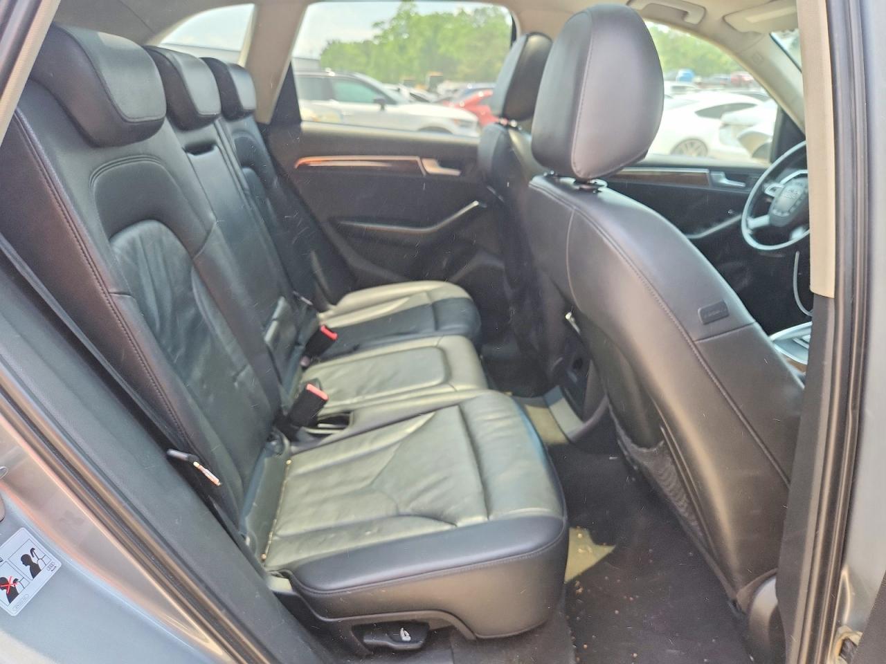 2010 Audi Q5 Gray vin: WA1CKAFP7AA087614