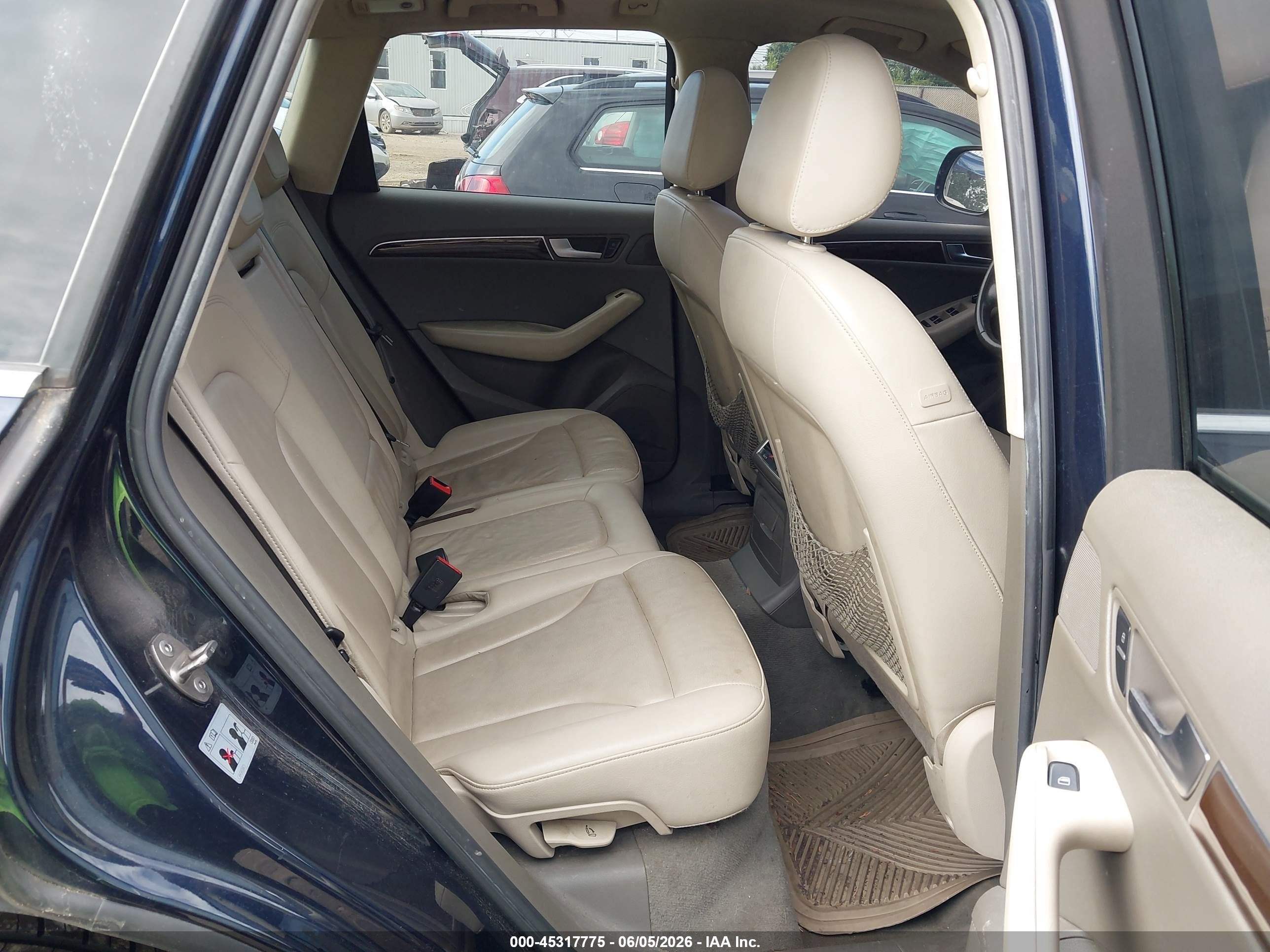 2010 Audi Q5 3.2 Premium Blue vin: WA1CKAFP7AA089962