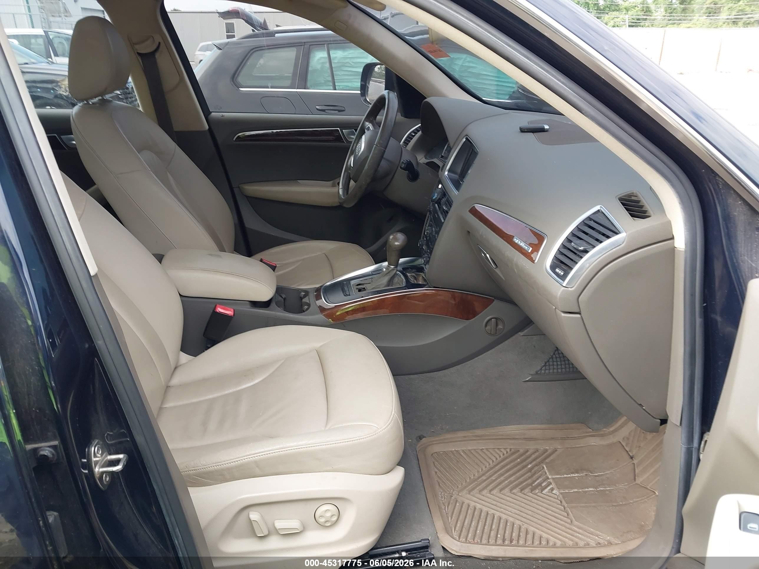 2010 Audi Q5 3.2 Premium Blue vin: WA1CKAFP7AA089962