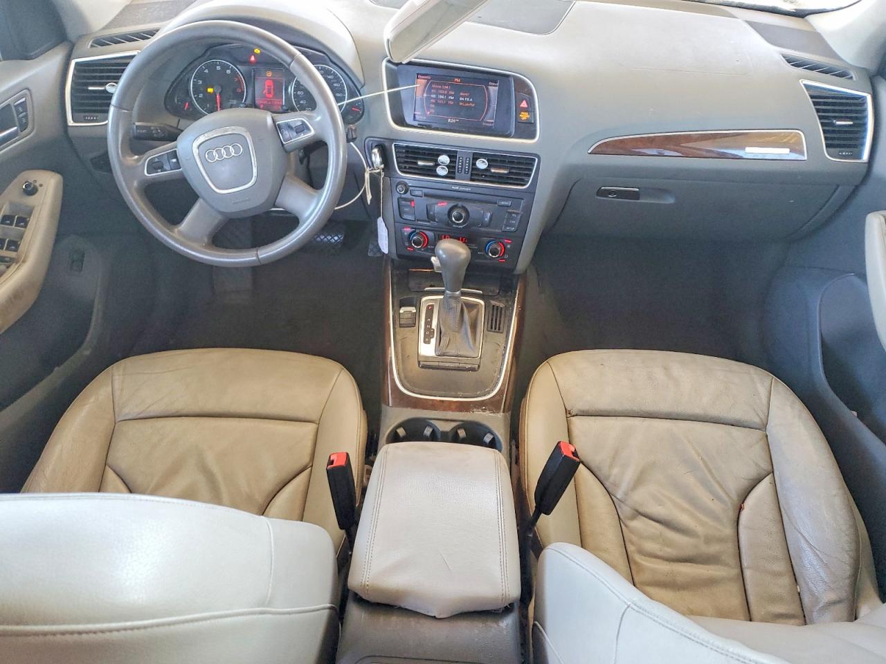 2010 Audi Q5 Premium Gray vin: WA1CKAFP8AA079344