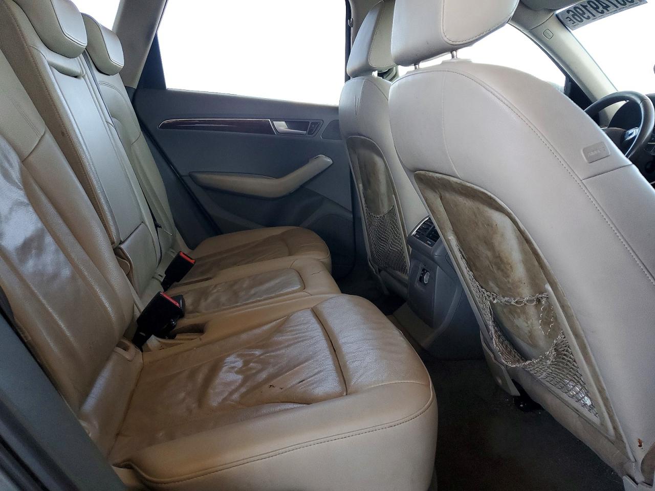 2010 Audi Q5 Premium Gray vin: WA1CKAFP8AA079344