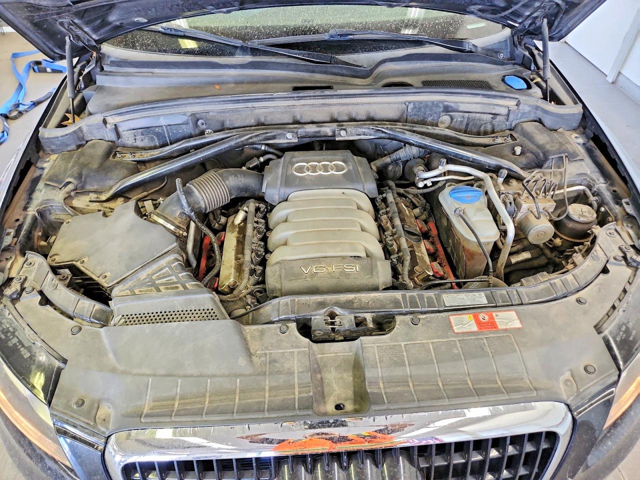 2010 Audi Q5 Premium Black vin: WA1CKAFP9AA071446