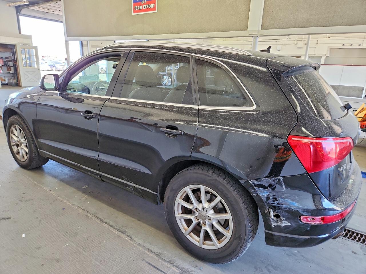 2010 Audi Q5 Premium Black vin: WA1CKAFP9AA071446