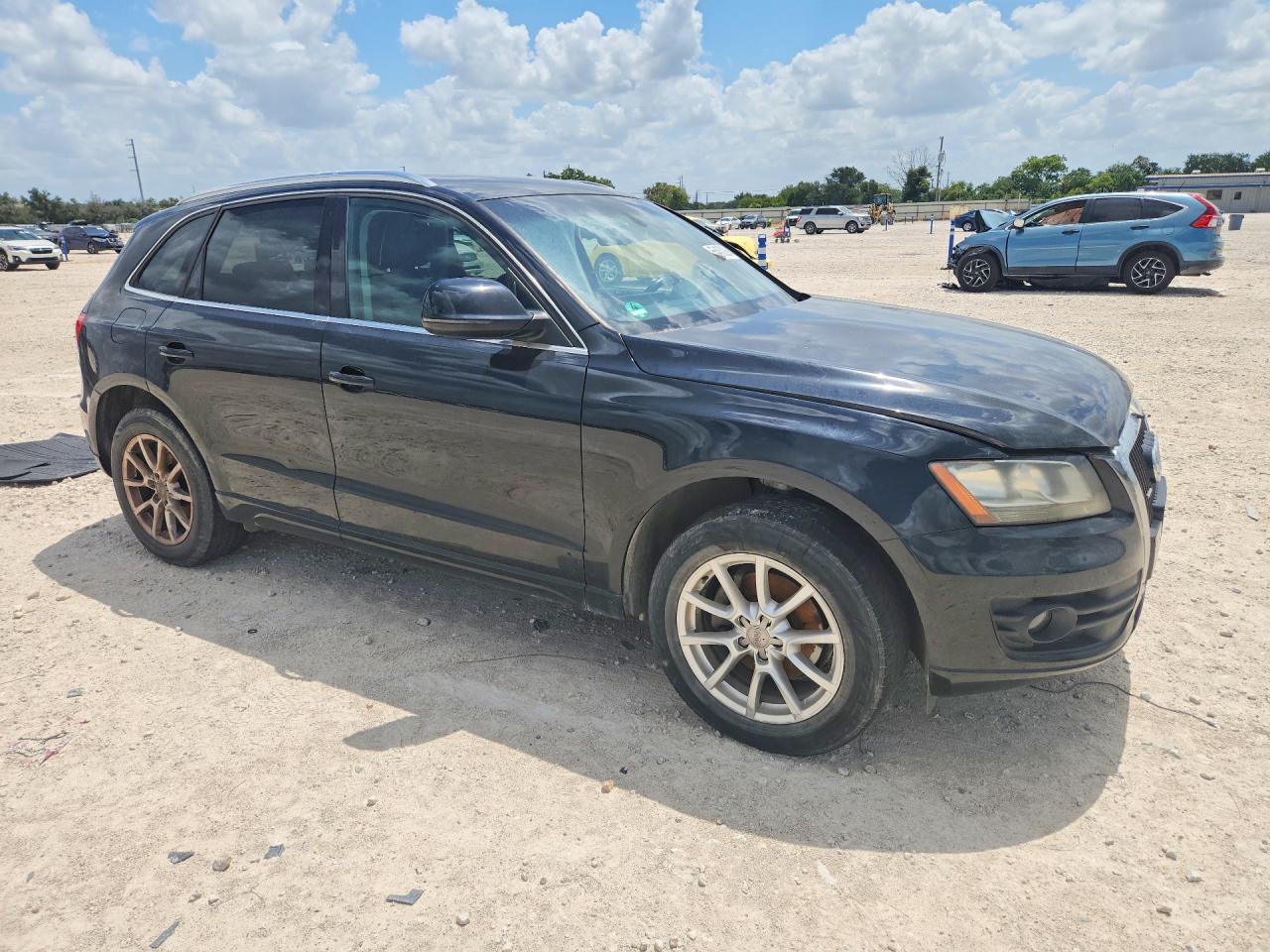 2010 Audi Q5 Premium Black vin: WA1CKBFP5AA077735
