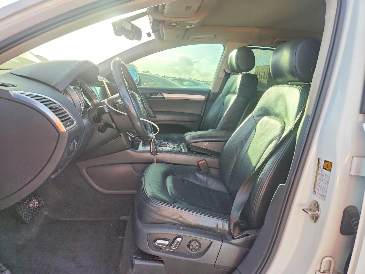 2009 Audi Q7 Tdi S-line White vin: WA1CM74L39D032259