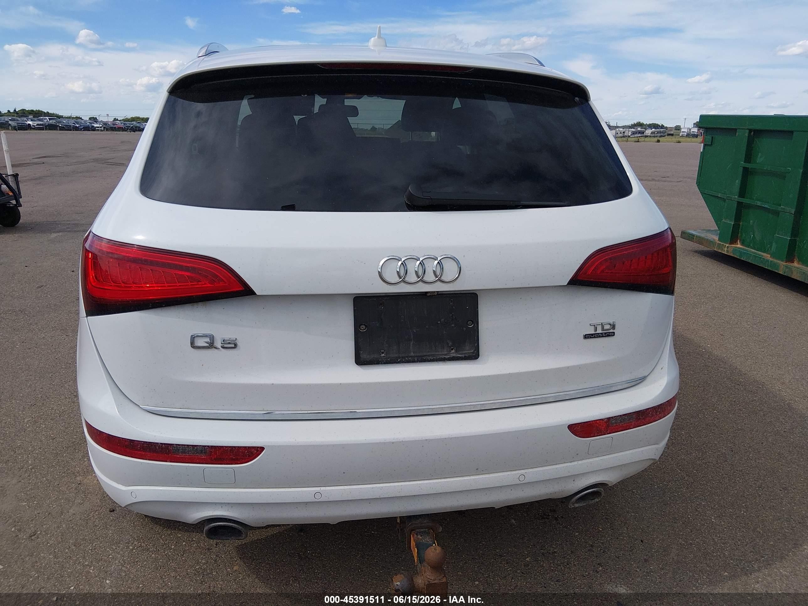 2015 Audi Q5 3.0 Tdi Premium Plus Белый vin: WA1CMAFP2FA082791