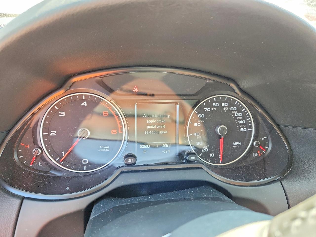 2015 Audi Q5 Tdi Premium Plus Белый vin: WA1CMAFP2FA139040