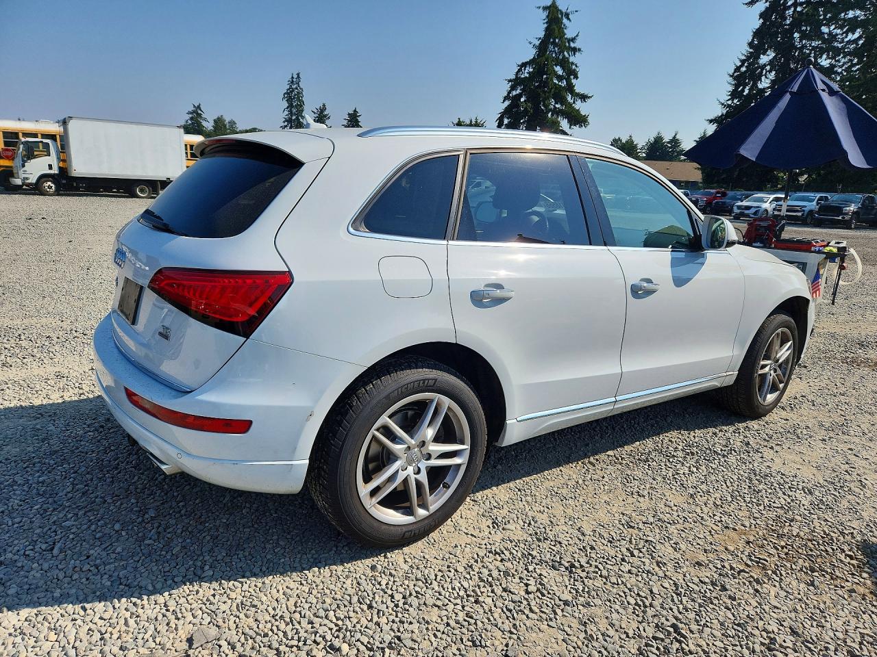 2015 Audi Q5 Tdi Premium Plus Белый vin: WA1CMAFP2FA139040