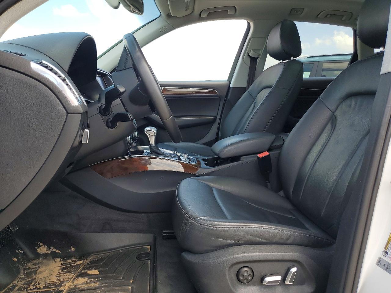 2015 Audi Q5 Tdi Premium Plus White vin: WA1CMAFP8FA132819