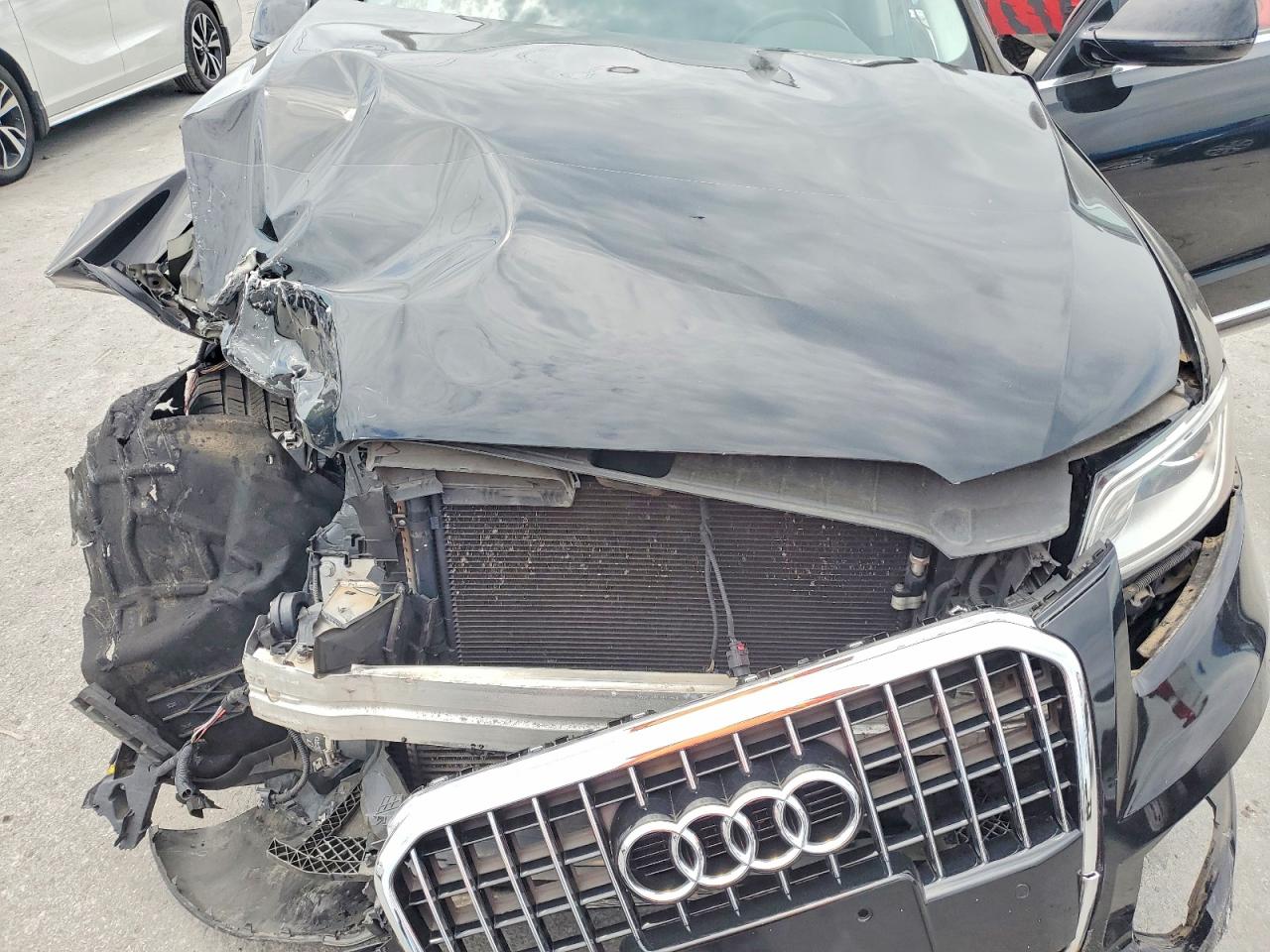 2015 Audi Q5 Tdi Premium Plus Черный vin: WA1CMAFP9FA147345