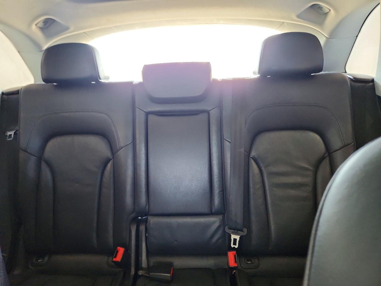 2014 Audi Q5 Tdi Premium Plus White vin: WA1CMAFPXEA101618
