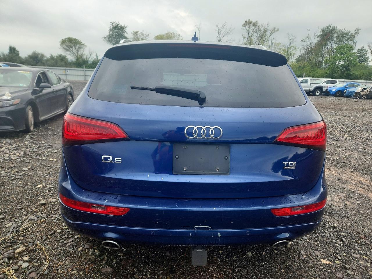 2014 Audi Q5 Tdi Premium Plus Blue vin: WA1CMAFPXEA121111