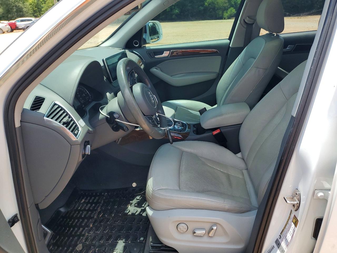 2015 Audi Q5 Tdi Premium Plus White vin: WA1CMAFPXFA007420