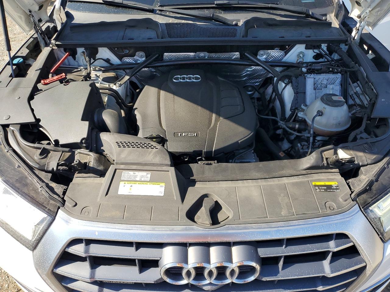 2018 Audi Q5 Prestige White vin: WA1CNAFY3J2124538