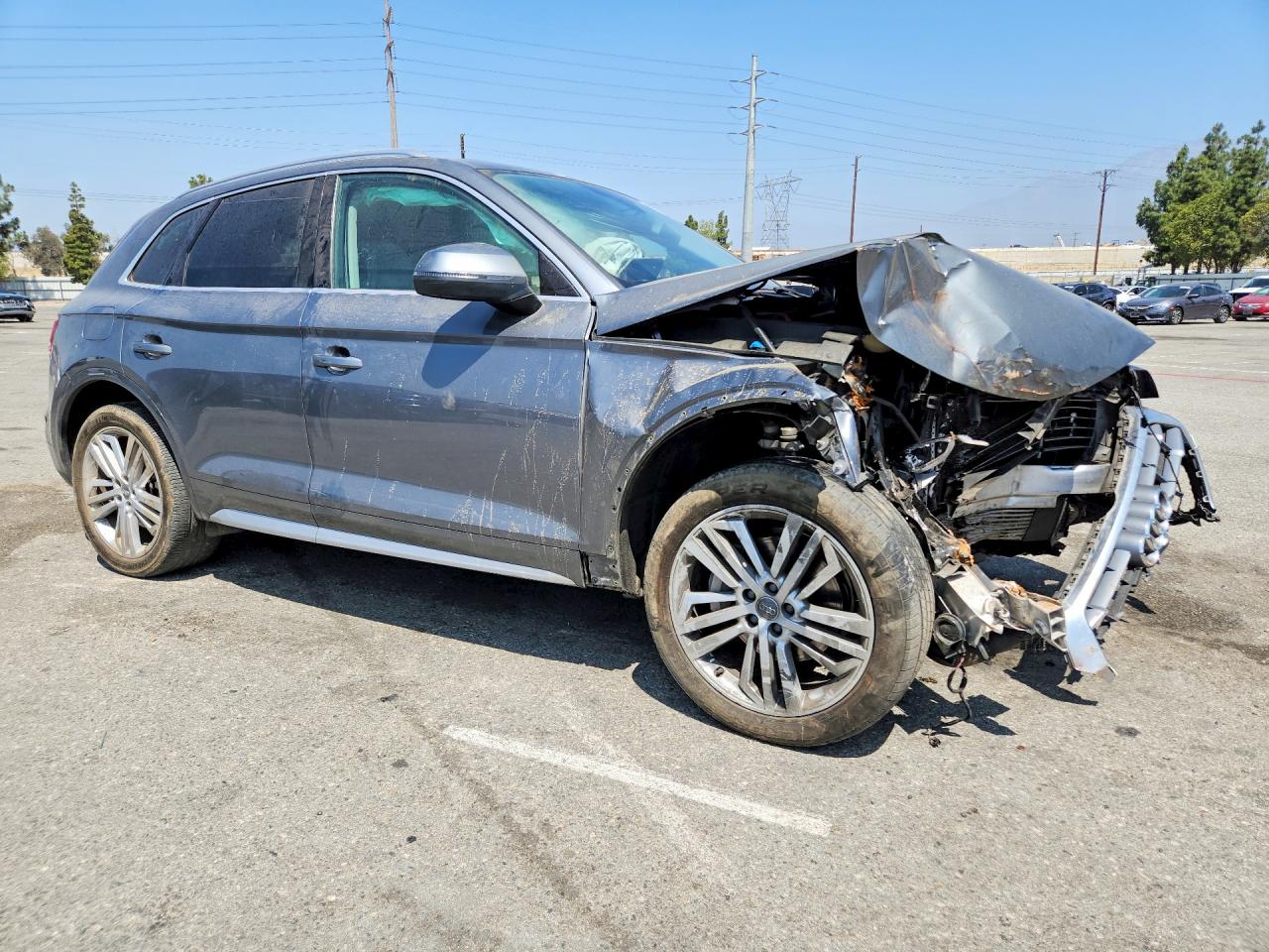 2018 Audi Q5 Prestige Серый vin: WA1CNAFY5J2018043