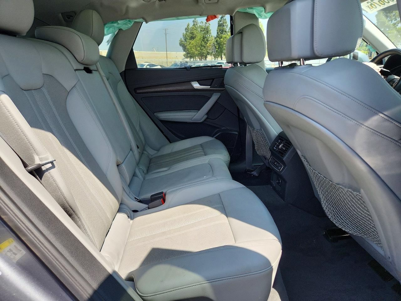 2018 Audi Q5 Prestige Серый vin: WA1CNAFY5J2018043