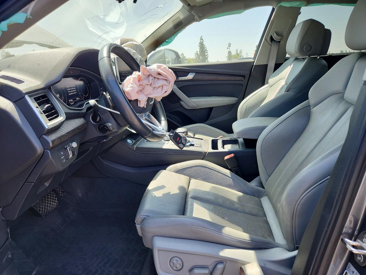2018 Audi Q5 Prestige Серый vin: WA1CNAFY5J2018043