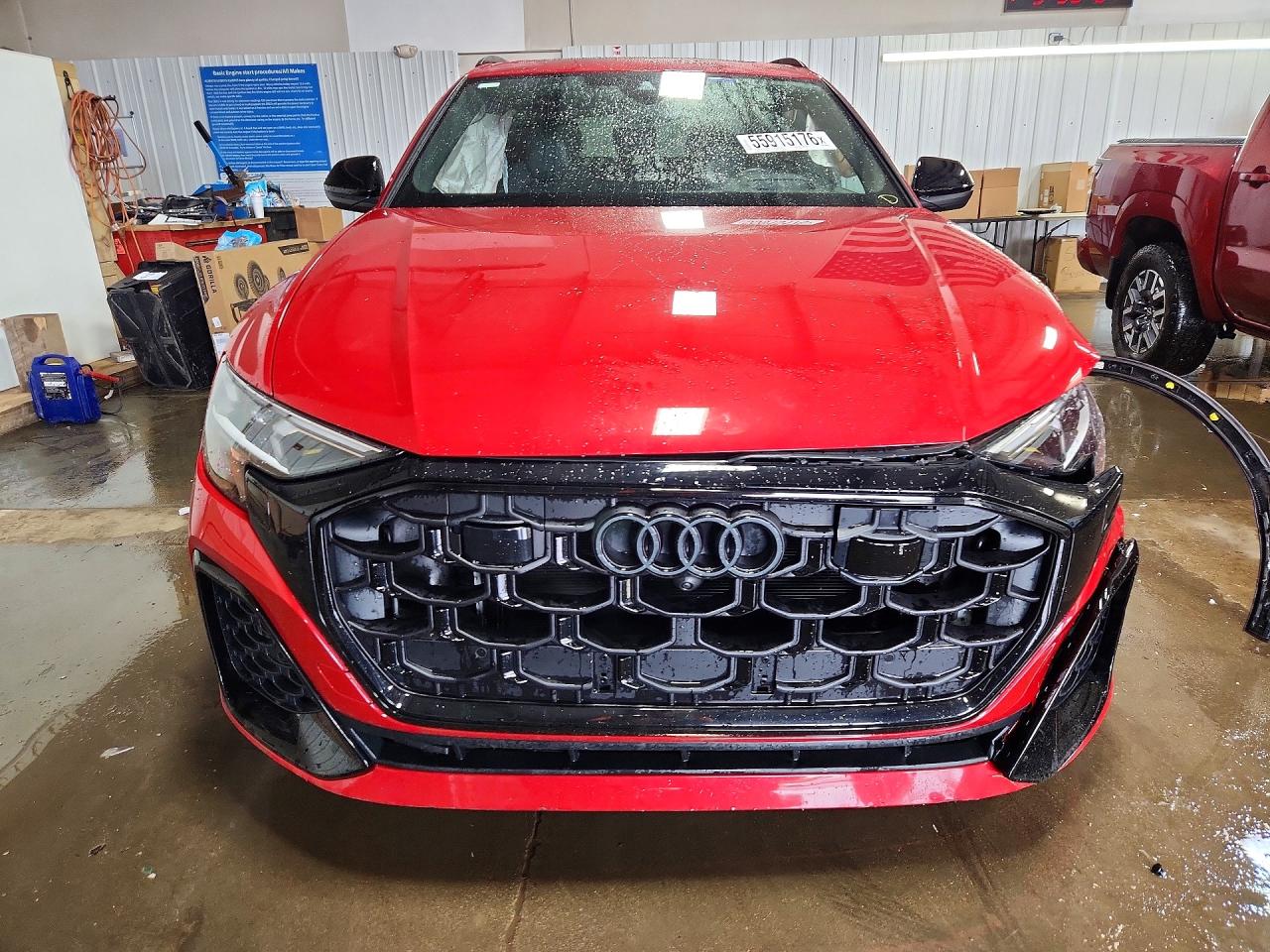 2024 Audi Sq8 Prestige Красный vin: WA1CWBF19RD015507