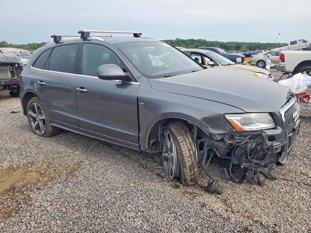 2017 Audi Q5 Premium Plus S-line Золотой vin: WA1D7AFP1HA008633