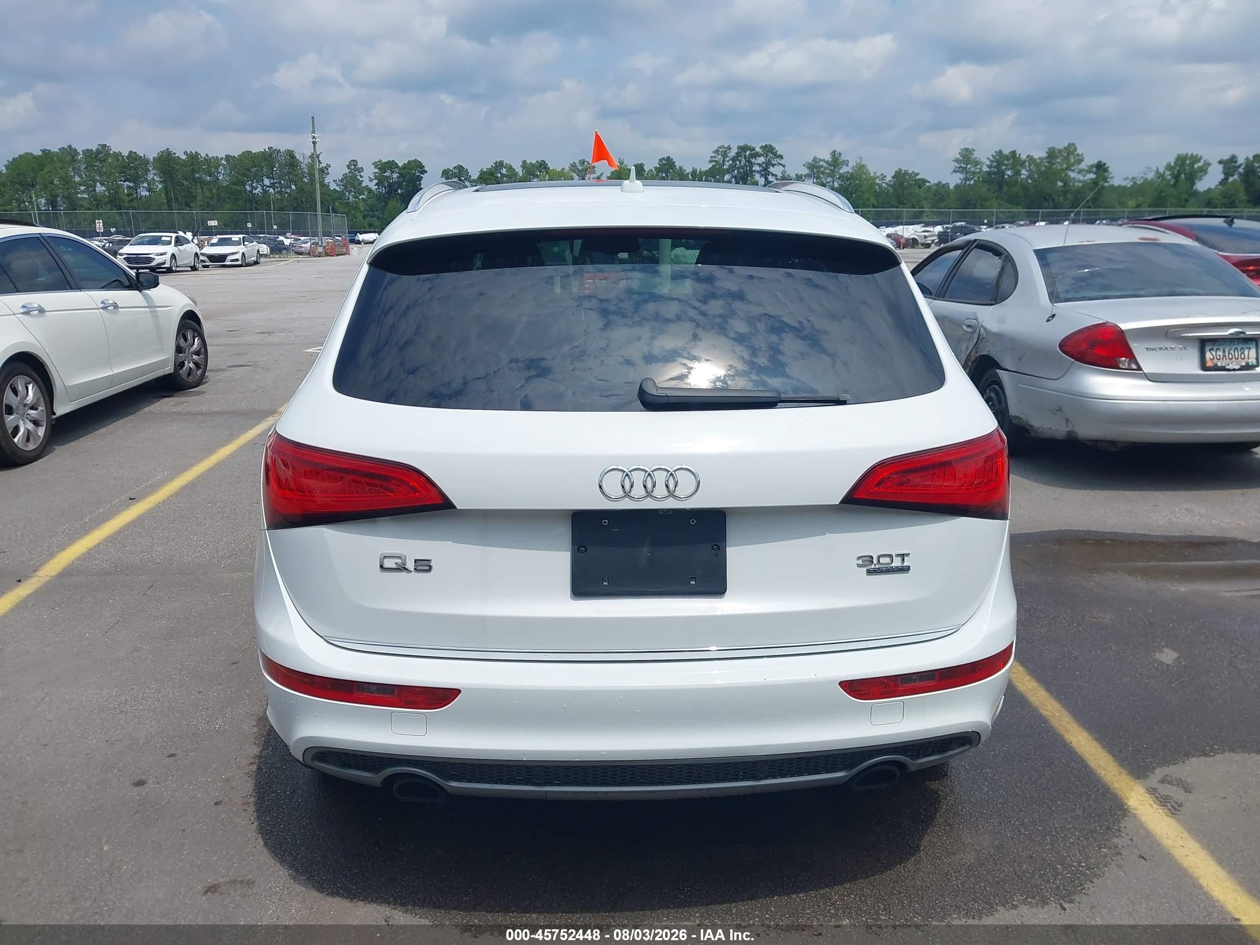 2016 Audi Q5 3.0t Premium Plus White vin: WA1D7AFP5GA029449