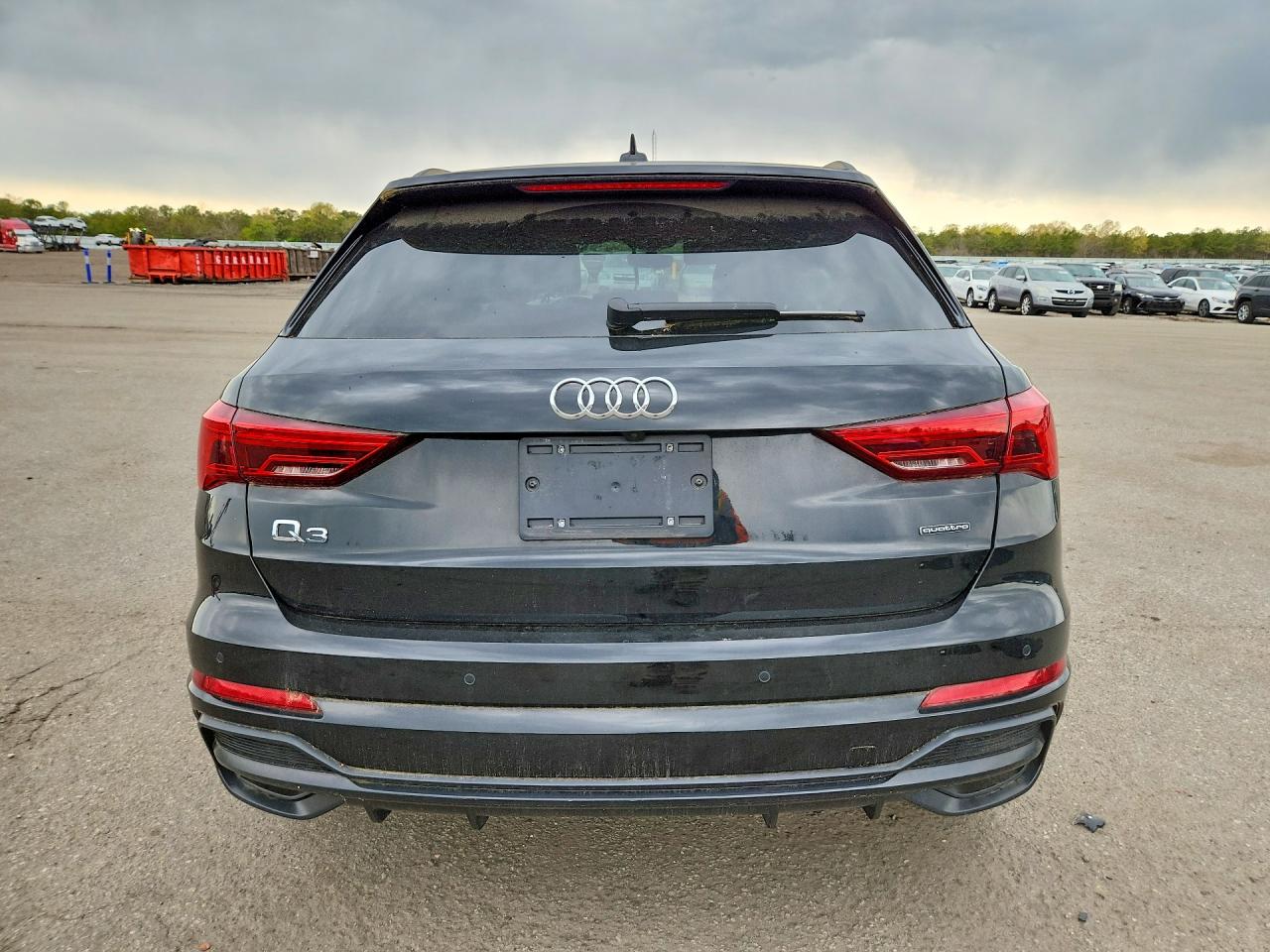 2022 Audi Q3 Quattro Black vin: WA1DECF30N1132256