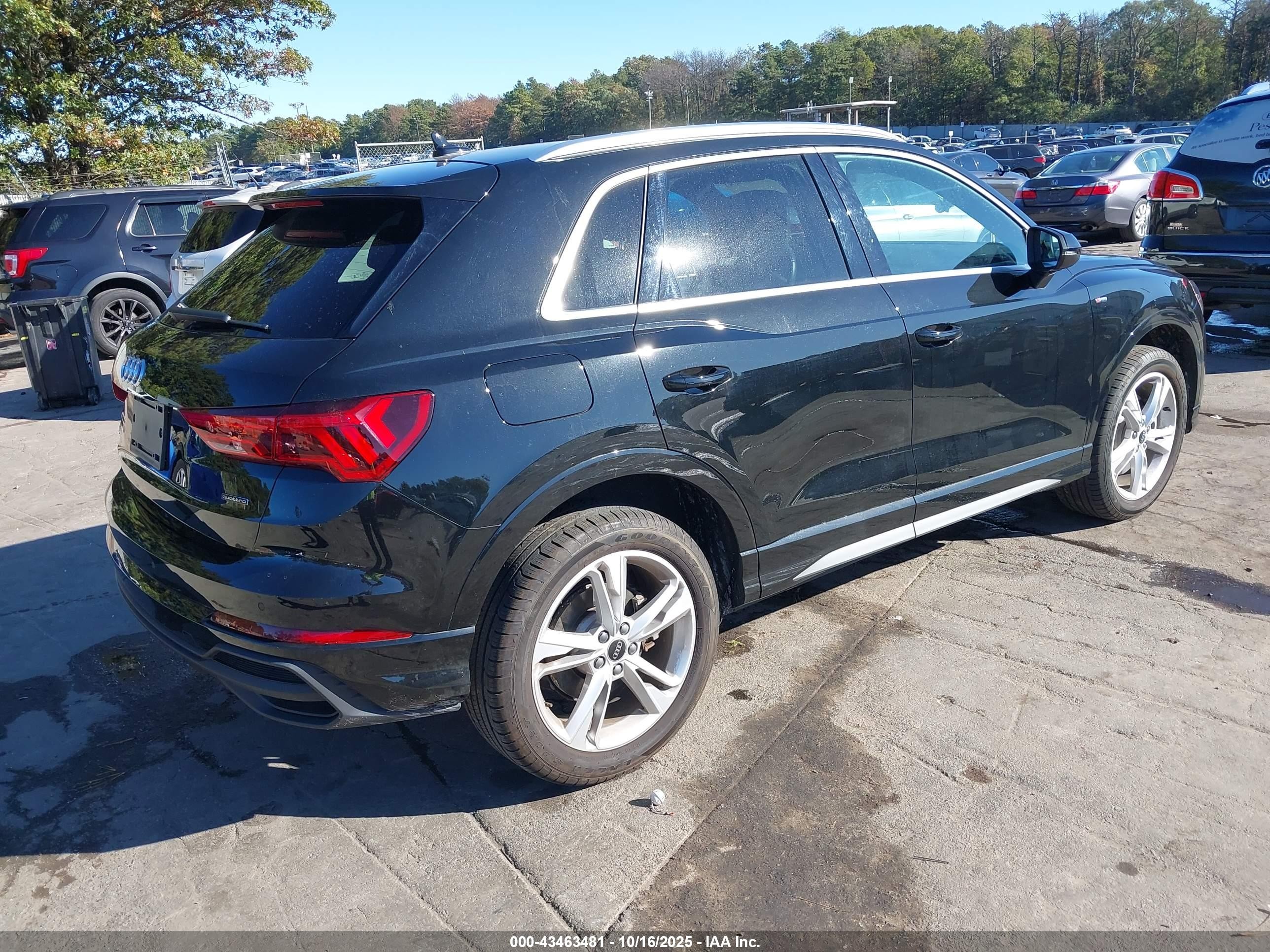 2024 Audi Q3 Premium 45 Tfsi S Line Quattro Tiptronic Black vin: WA1DECF30R1021583
