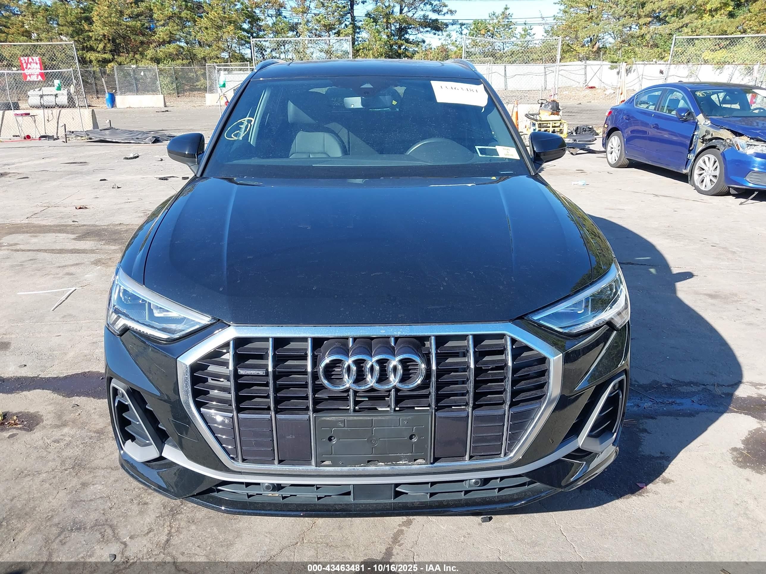 2024 Audi Q3 Premium 45 Tfsi S Line Quattro Tiptronic Black vin: WA1DECF30R1021583