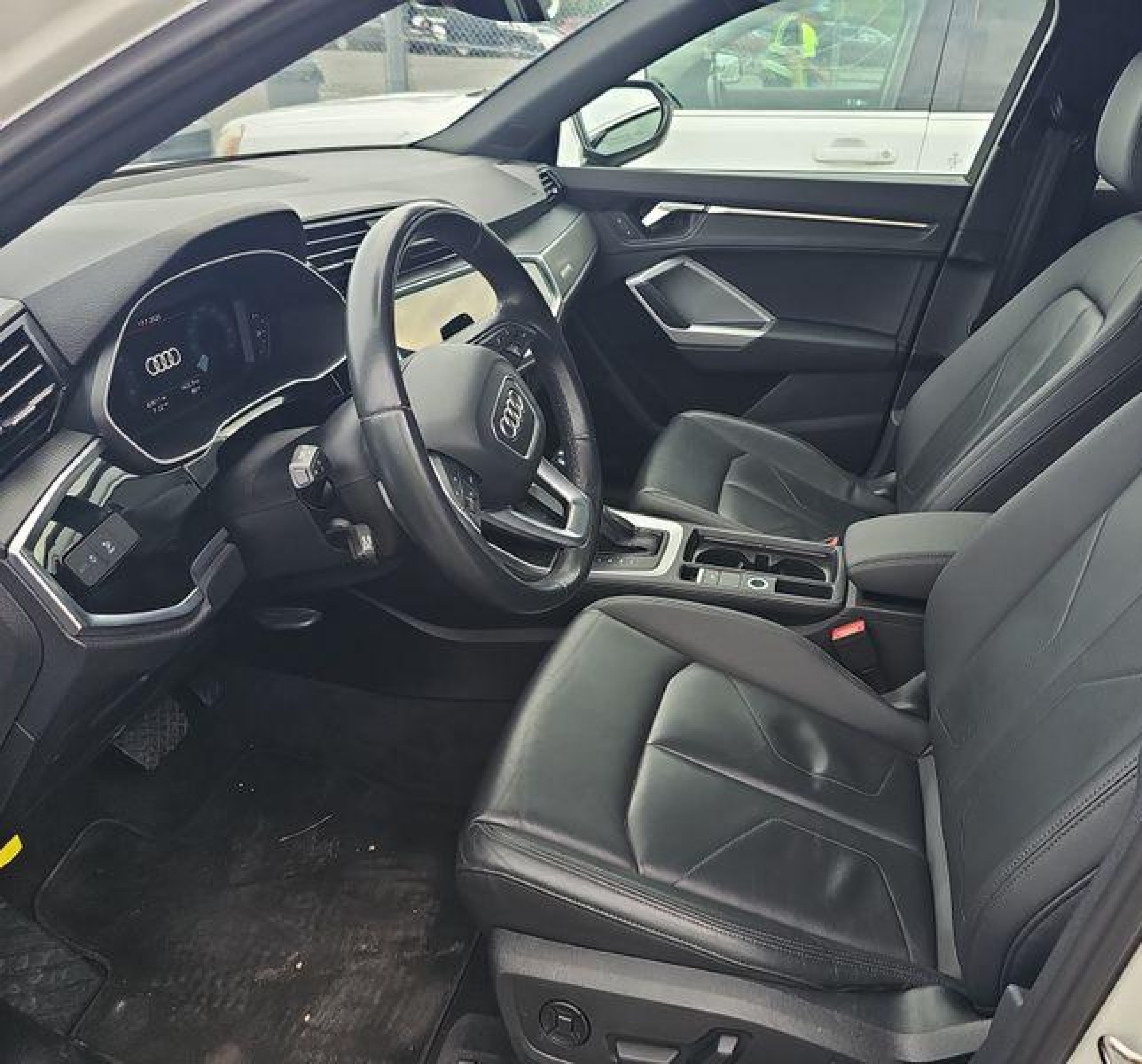 2023 Audi Q3 Premium 45 Tfsi S Line Quattro Tiptronic vin: WA1DECF33P1106995