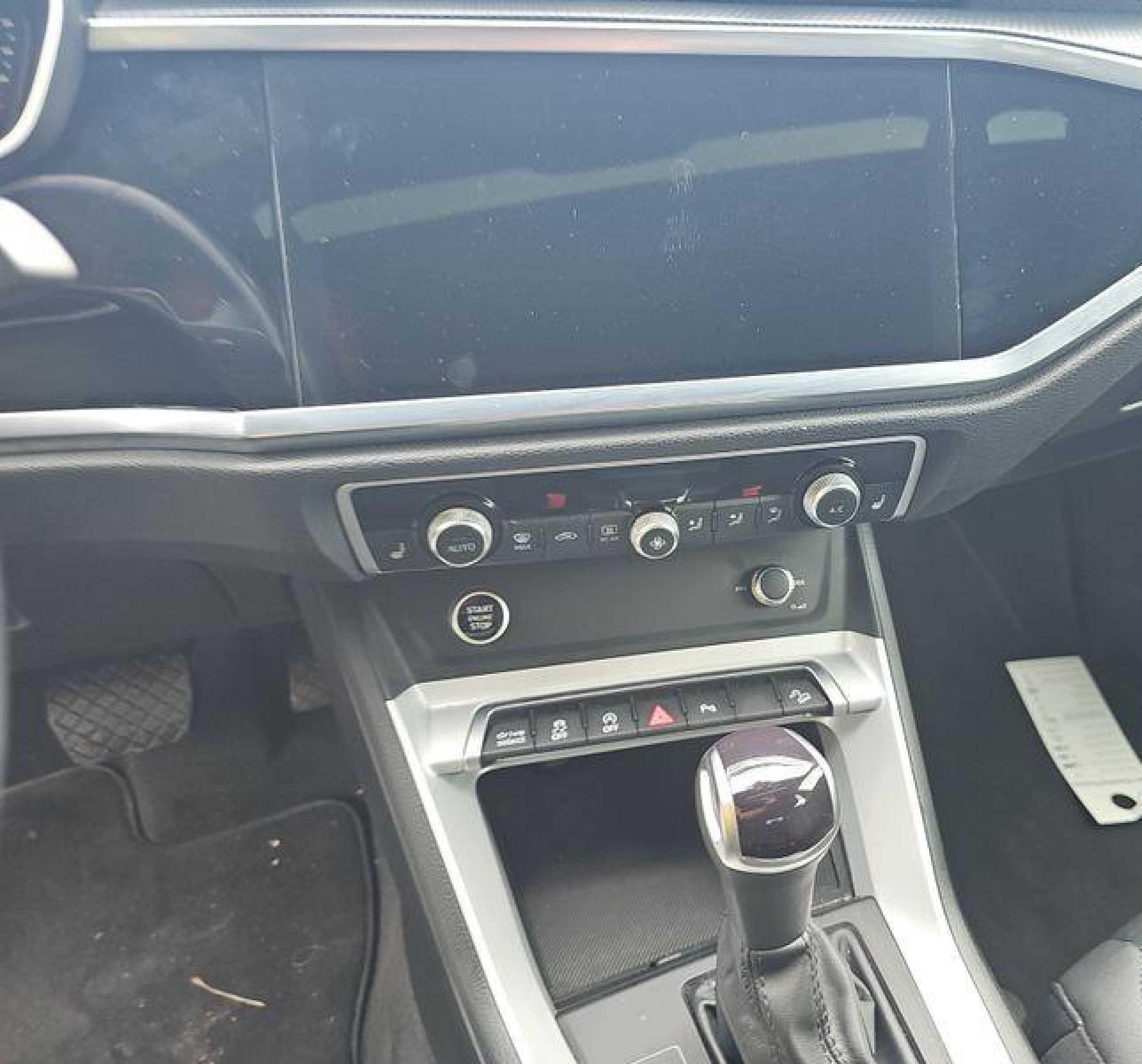 2023 Audi Q3 Premium 45 Tfsi S Line Quattro Tiptronic vin: WA1DECF33P1106995