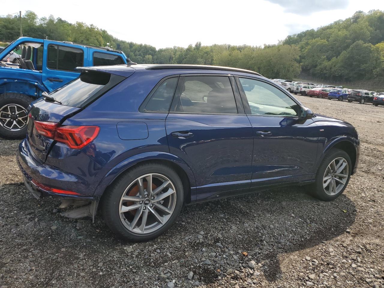2025 Audi Q3 Premium S Line 45 Blue vin: WA1DECF33S1008087