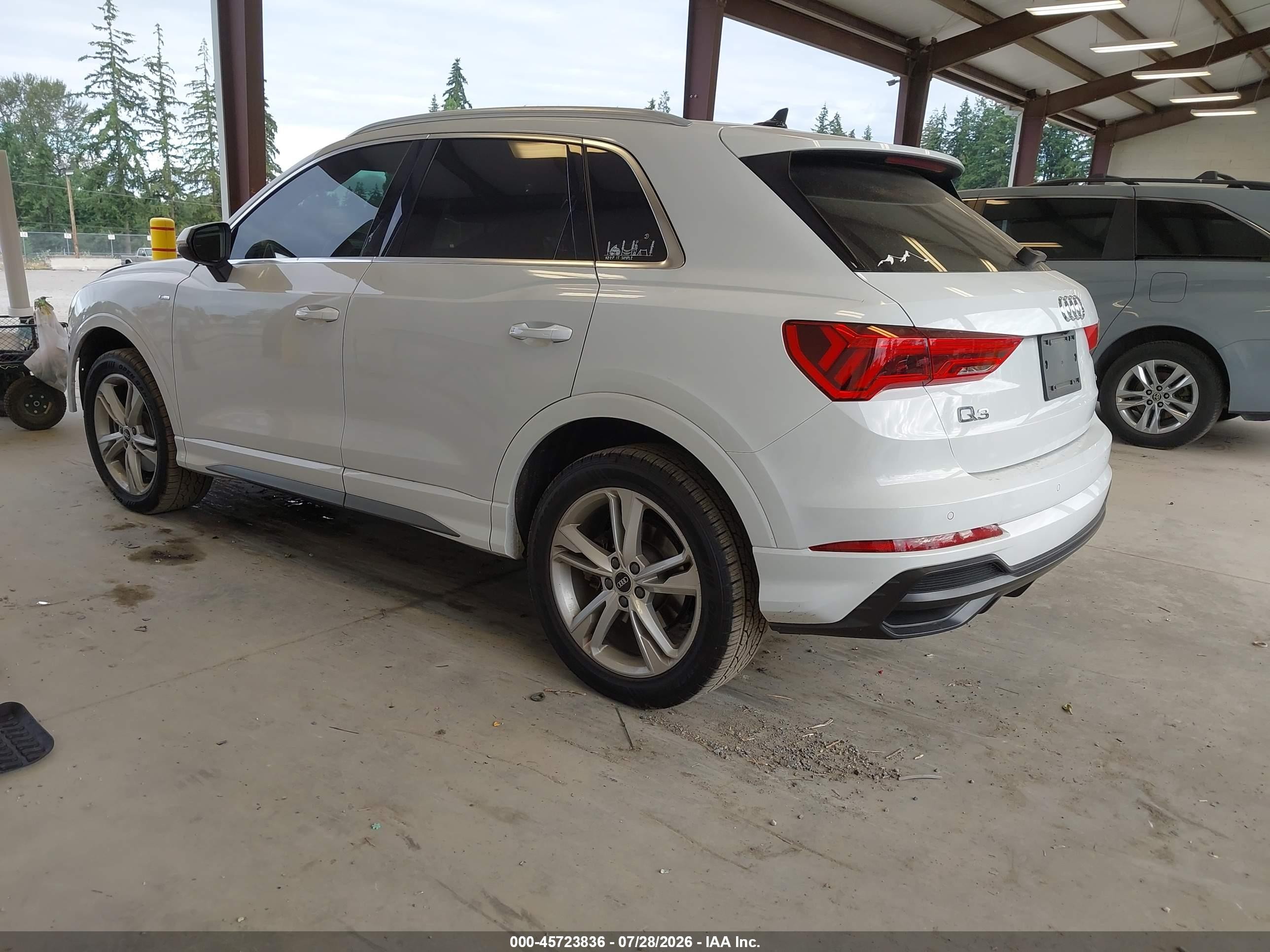 2022 Audi Q3 Premium 45 Tfsi S Line Quattro Tiptronic White vin: WA1DECF34N1010225